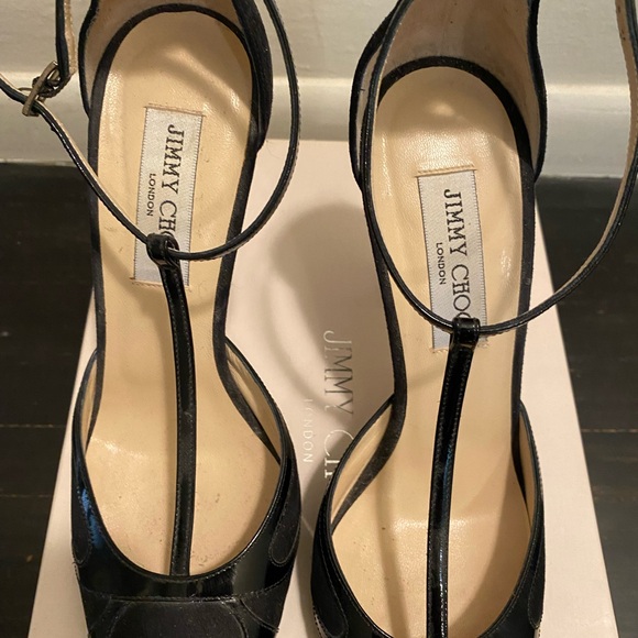 Jimmy Choo 38.5 Black patent leather/Suede Ankle Strap Heel - Picture 3 of 6